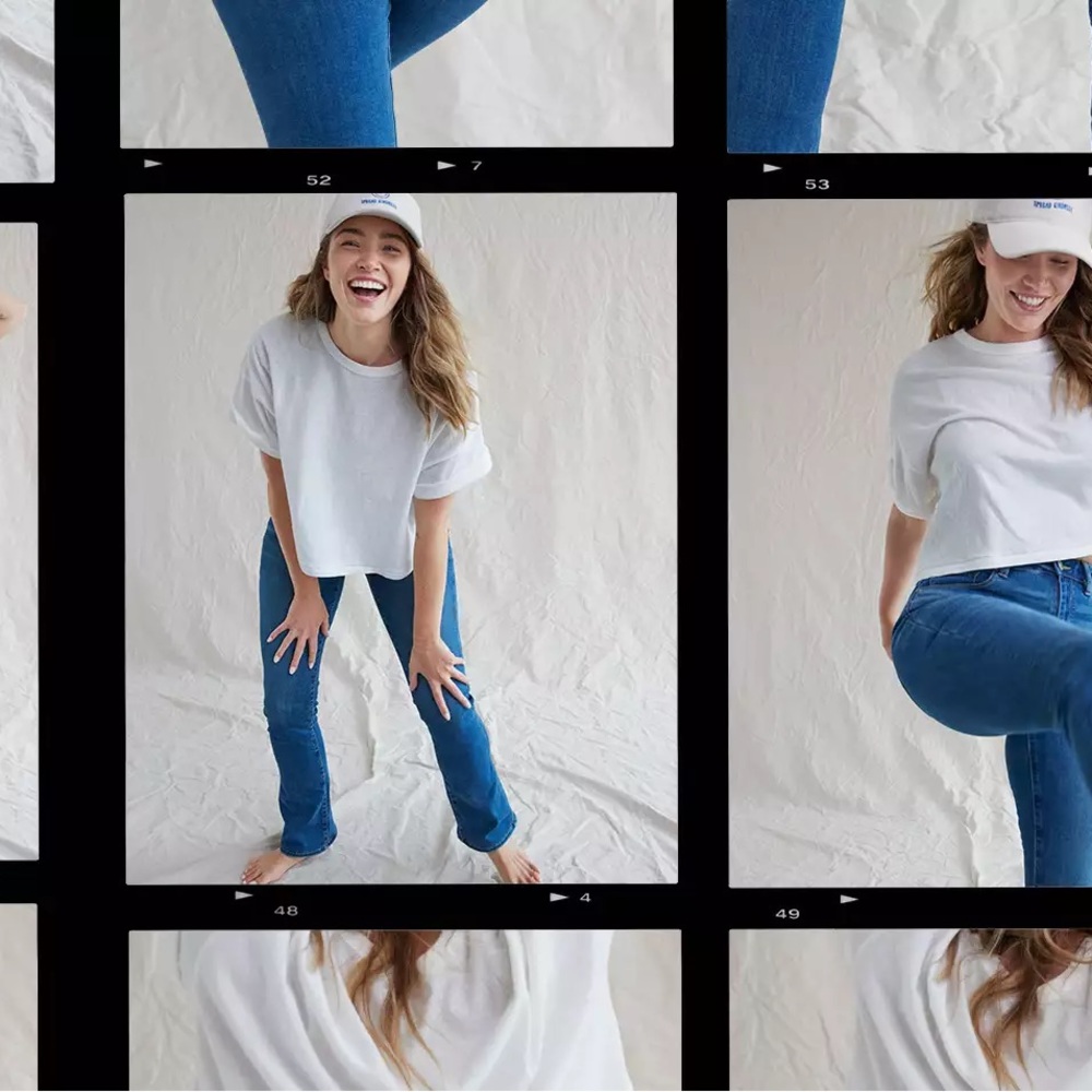 American Eagle six 8 Skinny Kick Jeans